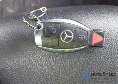 2014 Mercedes-Benz Cla 250 z USA, uszkodzony, nr VIN WDDSJ4EB3EN096438